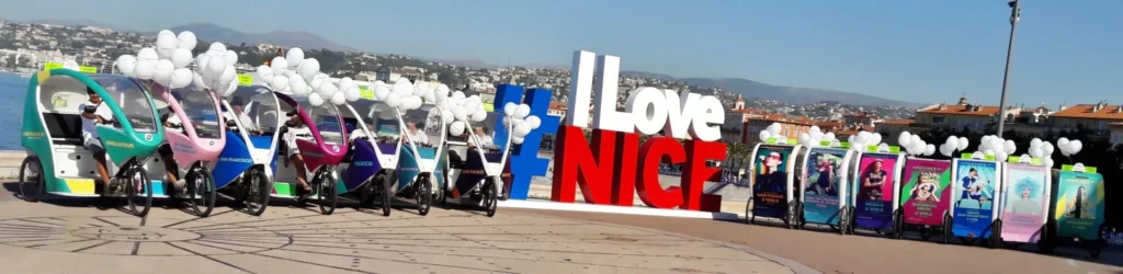 Activation terrain à Nice : dispositif de street marketing devant le panneau #ILoveNice